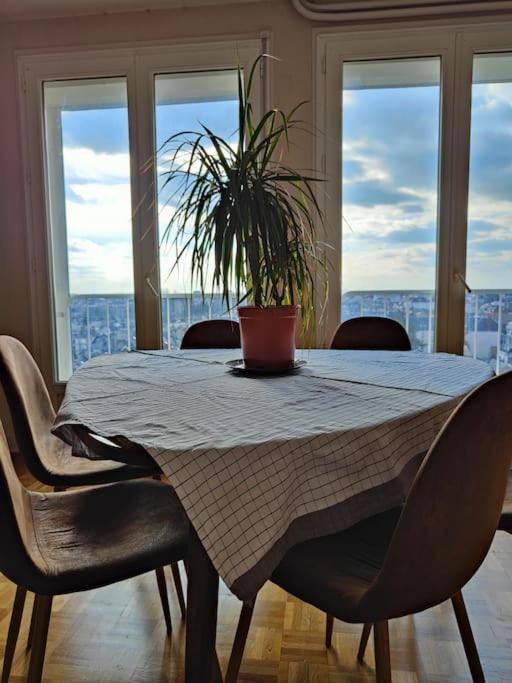 Superbe Appartement Lumineux Avec Vue Imprenable Τουρ Εξωτερικό φωτογραφία